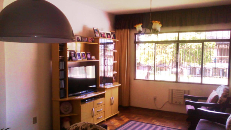 Imagem Casa com 3 Quartos à Venda, 112 m² em Camaquã - Porto Alegre