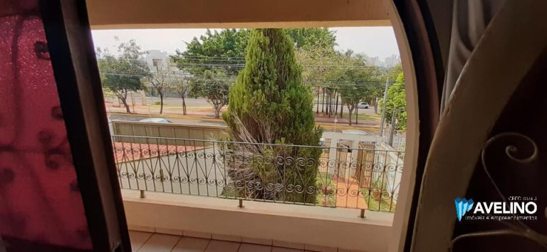 Imagem Casa com 4 Quartos à Venda, 350 m² em Vila Planalto - Campo Grande Imagem Casa com 4 Quartos à Venda, 350 m² em Vila Planalto - Campo Grande