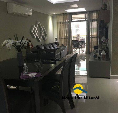Imagem Apartamento com 4 Quartos à Venda, 145 m² em Icaraí - Niterói Imagem Apartamento com 4 Quartos à Venda, 145 m² em Icaraí - Niterói