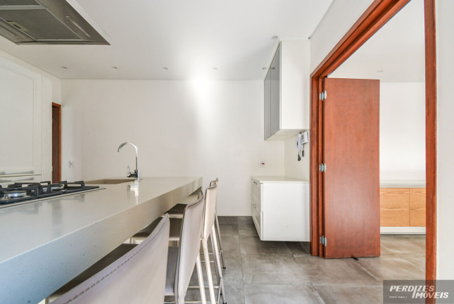Imagem Casa com 4 Quartos para Alugar, 500 m² em Perdizes - São Paulo Imagem Casa com 4 Quartos para Alugar, 500 m² em Perdizes - São Paulo