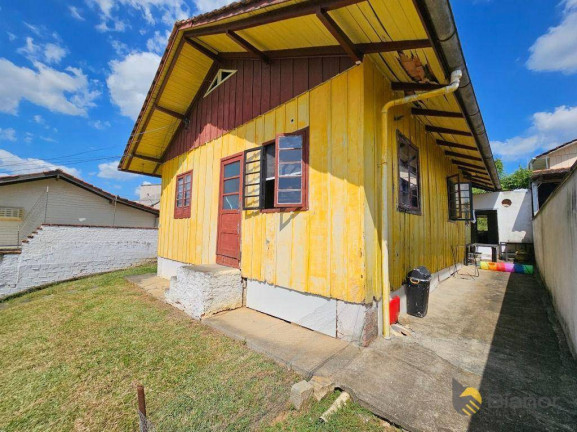 Imagem Casa com 1 Quarto à Venda, 60 m² em Itoupava Norte - Blumenau Imagem Casa com 1 Quarto à Venda, 60 m² em Itoupava Norte - Blumenau