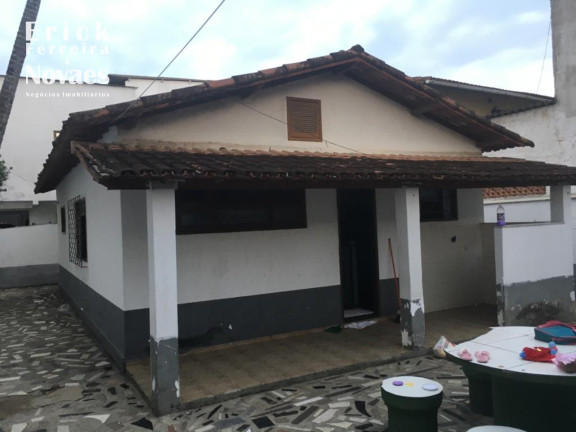 Casa com 3 Quartos à Venda, 200 m² em Itapebussu - Guarapari