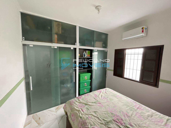 Imagem Casa com 2 Quartos à Venda, 70 m² em Maracanã - Praia Grande