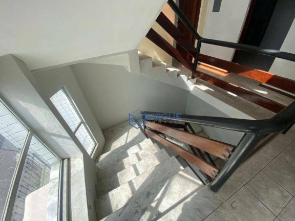 Imagem Casa com 3 Quartos à Venda ou Locação, 620 m² em Benfica - Fortaleza Imagem Casa com 3 Quartos à Venda ou Locação, 620 m² em Benfica - Fortaleza