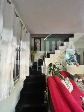 Imagem Casa com 7 Quartos à Venda, 318 m² em Vila Maria Alta - São Paulo