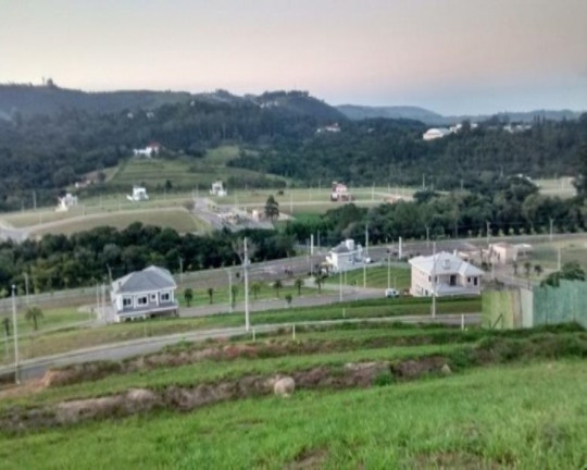 Terreno à Venda,  em Vila Nova - Porto Alegre