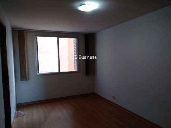 Imagem Imóvel com 2 Quartos à Venda, 140 m² em água Verde - Curitiba Imagem Imóvel com 2 Quartos à Venda, 140 m² em água Verde - Curitiba