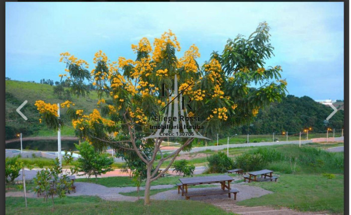 Terreno em Condomínio à Venda,  em Itatiba