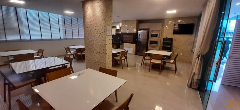 Imagem Apartamento com 4 Quartos à Venda, 182 m² em Meia Praia - Itapema