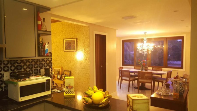 Imagem Casa com 4 Quartos à Venda, 700 m² em Burraquinho - Lauro De Freitas