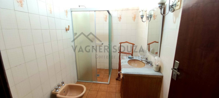 Imagem Casa com 3 Quartos à Venda, 330 m² em Zona 02 - Maringá