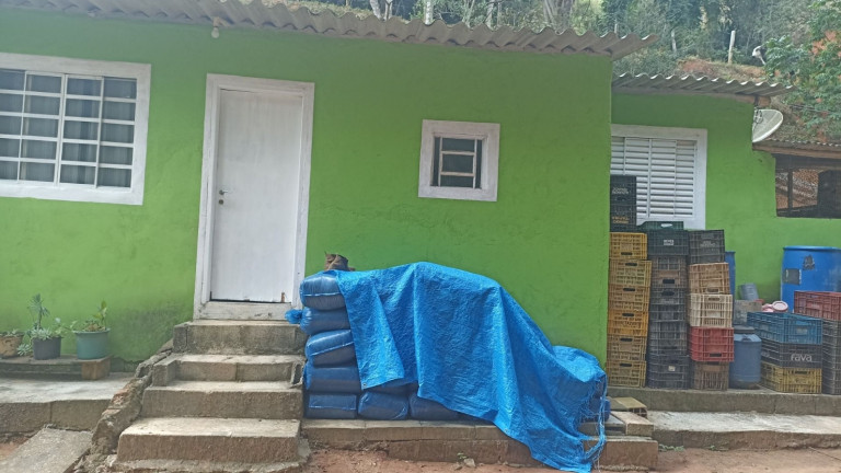 Imagem Chácara com 3 Quartos à Venda, 300 m² em Vila Amelia - Paraibuna Imagem Chácara com 3 Quartos à Venda, 300 m² em Vila Amelia - Paraibuna