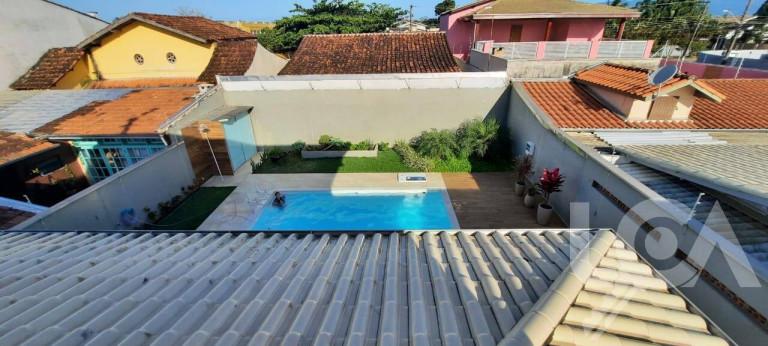 Imagem Casa com 4 Quartos à Venda, 360 m² em Jardim Britânia - Caraguatatuba Imagem Casa com 4 Quartos à Venda, 360 m² em Jardim Britânia - Caraguatatuba