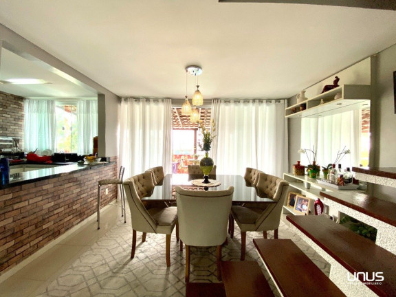 Imagem Casa com 3 Quartos à Venda, 300 m² em Estreito - Florianópolis Imagem Casa com 3 Quartos à Venda, 300 m² em Estreito - Florianópolis