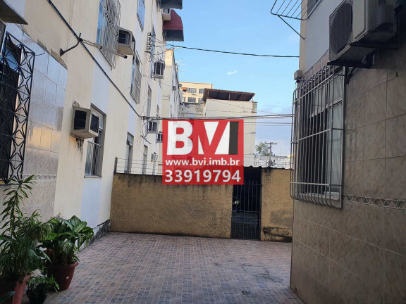 Imagem Apartamento com 2 Quartos à Venda, 63 m² em Olaria - Rio De Janeiro Imagem Apartamento com 2 Quartos à Venda, 63 m² em Olaria - Rio De Janeiro