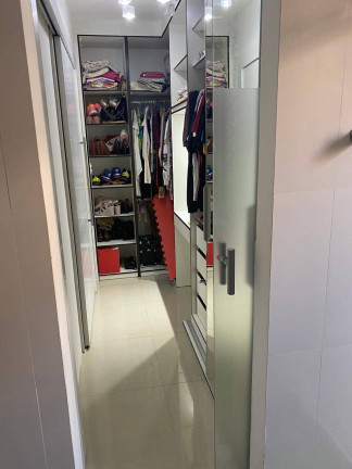 Imagem Casa com 5 Quartos à Venda, 350 m² em Parque Hotel - Araruama Imagem Casa com 5 Quartos à Venda, 350 m² em Parque Hotel - Araruama