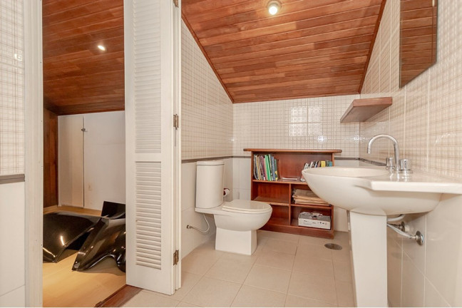 Imagem Casa com 3 Quartos à Venda, 349 m² em Chácara Das Pedras - Porto Alegre