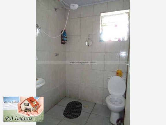 Imagem Casa com 5 Quartos à Venda, 240 m² em Jardim Santo André - Santo André Imagem Casa com 5 Quartos à Venda, 240 m² em Jardim Santo André - Santo André