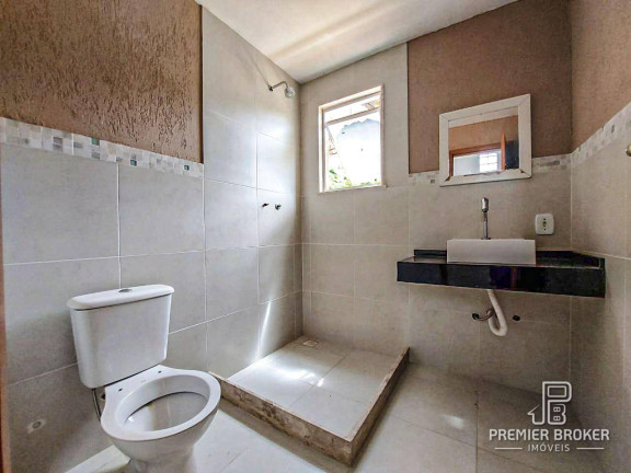 Imagem Casa com 4 Quartos à Venda, 216 m² em Albuquerque - Teresópolis Imagem Casa com 4 Quartos à Venda, 216 m² em Albuquerque - Teresópolis