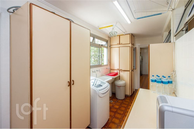 Imagem Apartamento com 3 Quartos à Venda, 214 m² em Itaim Bibi - São Paulo