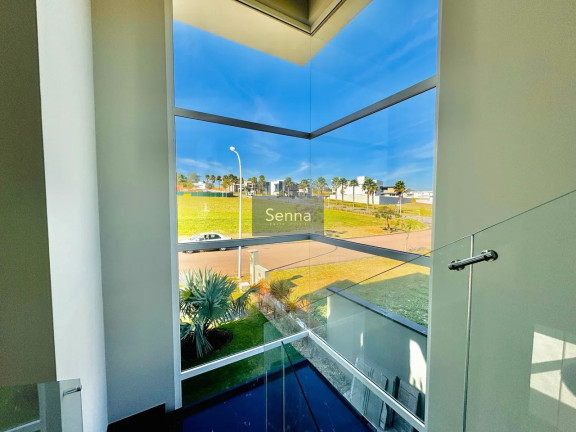 Imagem Casa com 3 Quartos à Venda, 415 m² em Vila Nova Esperia - Jundiaí Imagem Casa com 3 Quartos à Venda, 415 m² em Vila Nova Esperia - Jundiaí
