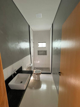 Imagem Casa com 3 Quartos à Venda, 289 m² em Jardim Universitário - Cuiabá Imagem Casa com 3 Quartos à Venda, 289 m² em Jardim Universitário - Cuiabá