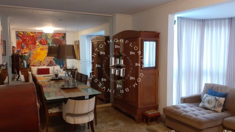 Imagem Apartamento com 3 Quartos à Venda, 100 m² em Centro - Florianópolis