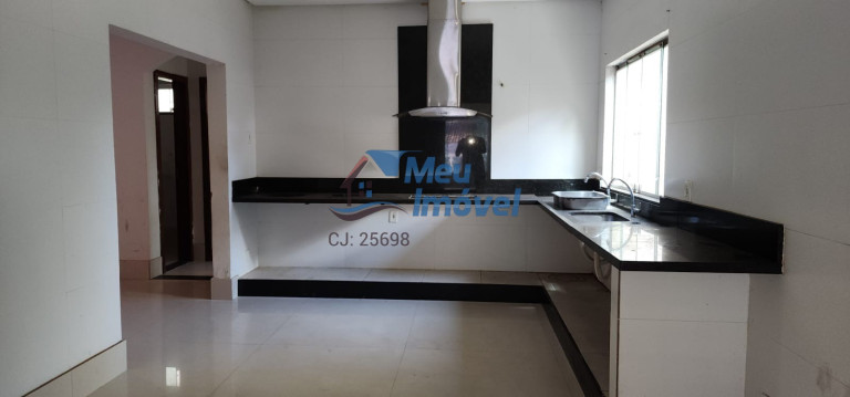Imagem Casa com 4 Quartos à Venda, 300 m² em Setor Habitacional Vicente Pires - Brasília