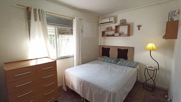 Imagem Casa com 2 Quartos à Venda, 130 m² em Cavalhada - Porto Alegre
