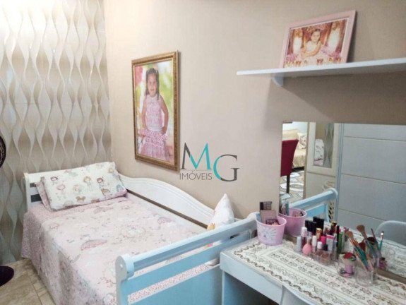 Imagem Casa com 4 Quartos à Venda, 195 m² em Paciência - Rio De Janeiro