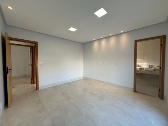 Imagem Sobrado com 3 Quartos à Venda, 207 m² em 1352 - Senador Canedo Imagem Sobrado com 3 Quartos à Venda, 207 m² em 1352 - Senador Canedo