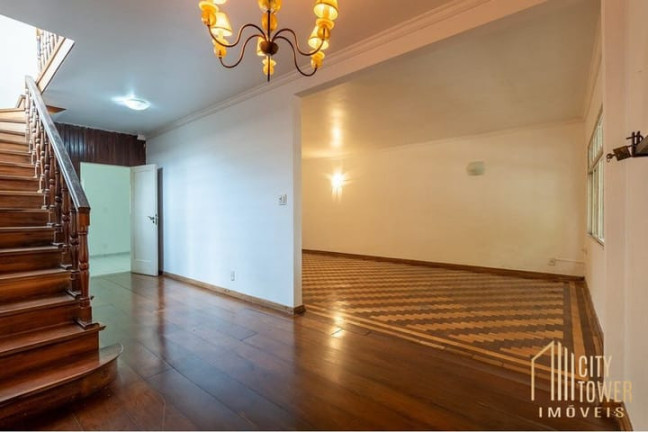 Casa com 3 Quartos à Venda, 200 m² em Planalto Paulista - São Paulo