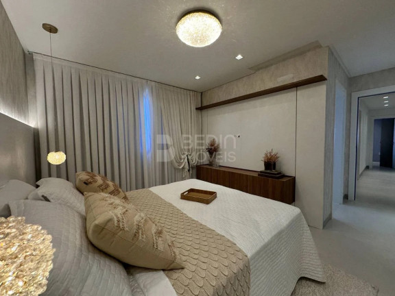 Imagem Apartamento com 3 Quartos à Venda, 132 m² em Centro - Balneário Camboriú Imagem Apartamento com 3 Quartos à Venda, 132 m² em Centro - Balneário Camboriú