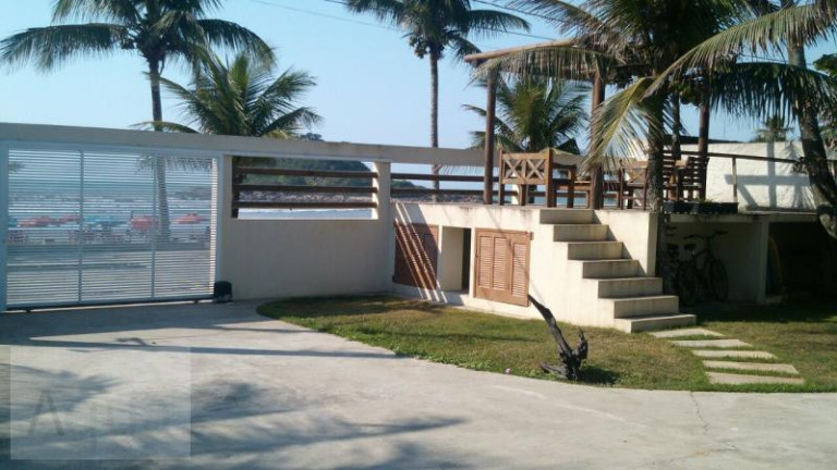 Imagem Casa com 4 Quartos à Venda, 900 m² em Praia Dos Pescadores - Itanhaém Imagem Casa com 4 Quartos à Venda, 900 m² em Praia Dos Pescadores - Itanhaém