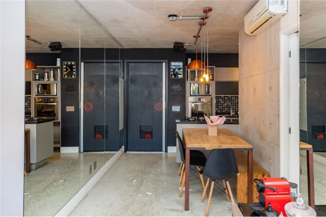 Imagem Apartamento com 2 Quartos à Venda, 70 m² em Jardim Das Acácias - São Paulo