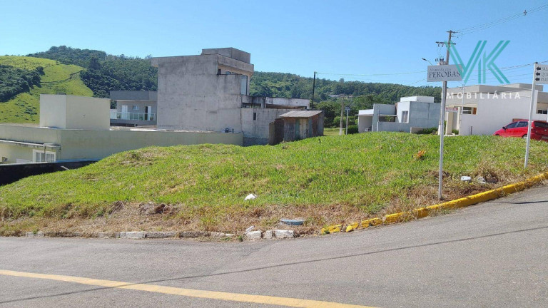 Terreno à Venda, 280 m² em Condomínio Portal Da Serra - Bragança Paulista