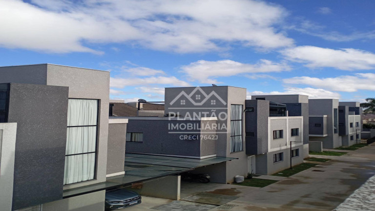 Imagem Sobrado com 3 Quartos à Venda, 105 m² em Uberaba - Curitiba Imagem Sobrado com 3 Quartos à Venda, 105 m² em Uberaba - Curitiba