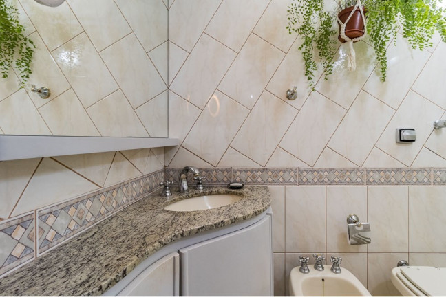 Imagem Casa com 3 Quartos à Venda, 212 m² em Jardim Sabará - Porto Alegre