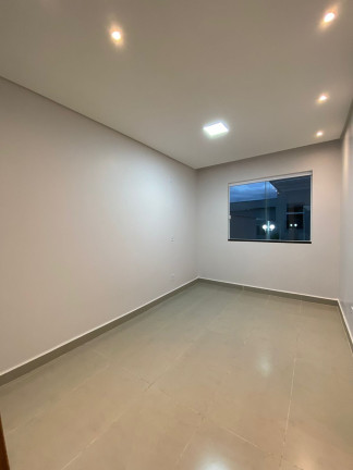 Imagem Casa de Condomínio com 3 Quartos à Venda, 123 m² em Centro - Senador Canedo Imagem Casa de Condomínio com 3 Quartos à Venda, 123 m² em Centro - Senador Canedo