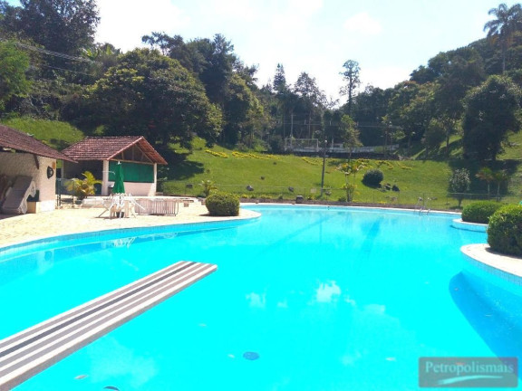 Imagem Apartamento com 1 Quarto à Venda, 14 m² em Corrêas - Petrópolis Imagem Apartamento com 1 Quarto à Venda, 14 m² em Corrêas - Petrópolis