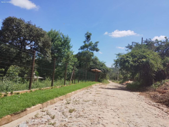 Imagem Terreno à Venda, 360 m² em Estrela Do Sul - Mateus Leme