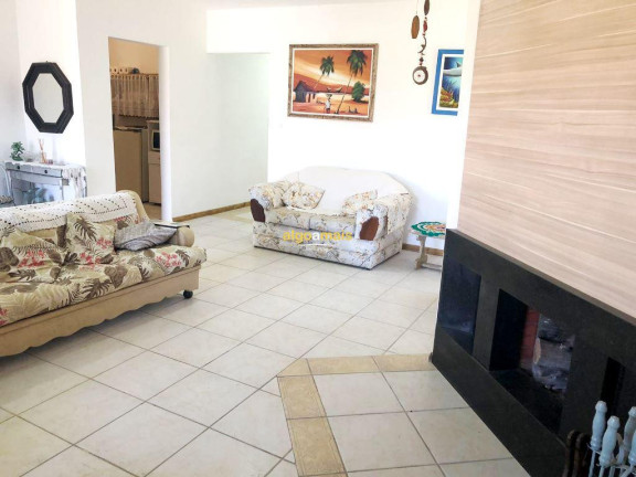 Imagem Casa com 4 Quartos à Venda, 220 m² em C.c.i- Extenção Atlantida Ii - Xangri-lá Imagem Casa com 4 Quartos à Venda, 220 m² em C.c.i- Extenção Atlantida Ii - Xangri-lá