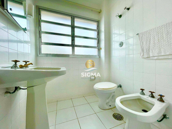 Imagem Apartamento com 4 Quartos à Venda, 260 m² em Pitangueiras - Guarujá Imagem Apartamento com 4 Quartos à Venda, 260 m² em Pitangueiras - Guarujá