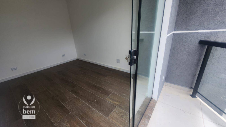 Imagem Sobrado com 3 Quartos à Venda, 132 m² em Campo De Santana - Curitiba