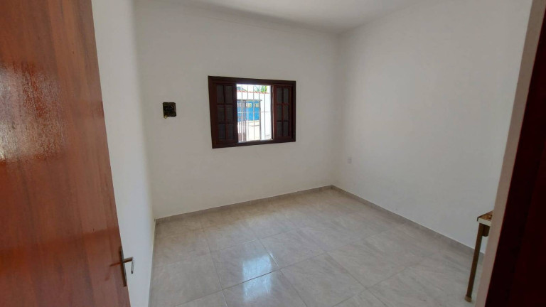 Imagem Casa com 3 Quartos à Venda, 135 m² em Agenor De Campos - Mongaguá Imagem Casa com 3 Quartos à Venda, 135 m² em Agenor De Campos - Mongaguá