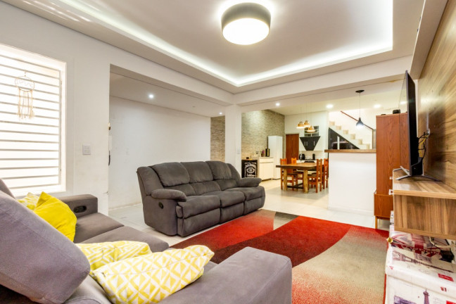 Imagem Casa com 4 Quartos à Venda, 150 m² em Vila Mangalot - São Paulo