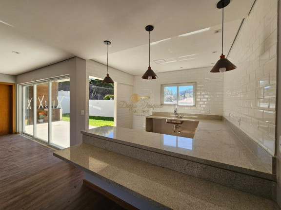 Imagem Casa com 3 Quartos à Venda, 260 m² em Green Valleiy - Teresópolis Imagem Casa com 3 Quartos à Venda, 260 m² em Green Valleiy - Teresópolis