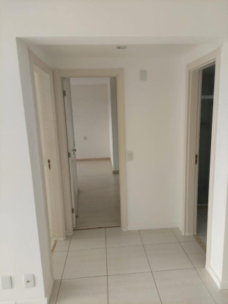 Imagem Apartamento com 2 Quartos à Venda, 68 m² em Paralela - Salvador