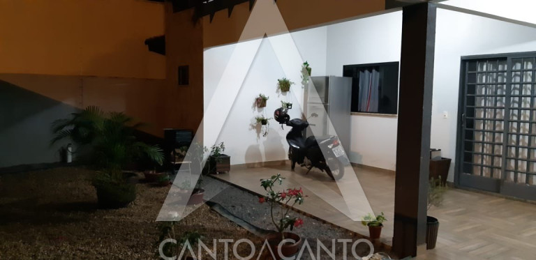 Imagem Casa com 2 Quartos à Venda,  em Jardim Jacarandás - Sinop