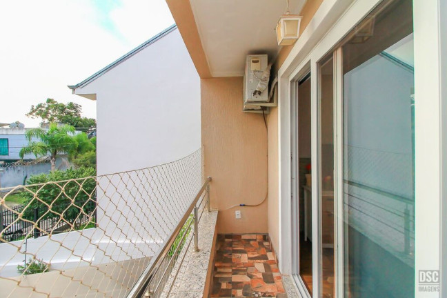 Imagem Casa com 3 Quartos à Venda, 120 m² em Guarujá - Porto Alegre